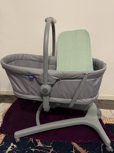 Baby bundle including - bundle, chicco